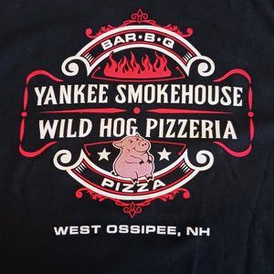 T Shirt Yankee Smokehouse BBQ Wild Hog Pizzeria West Ossipee NH Adult Size M